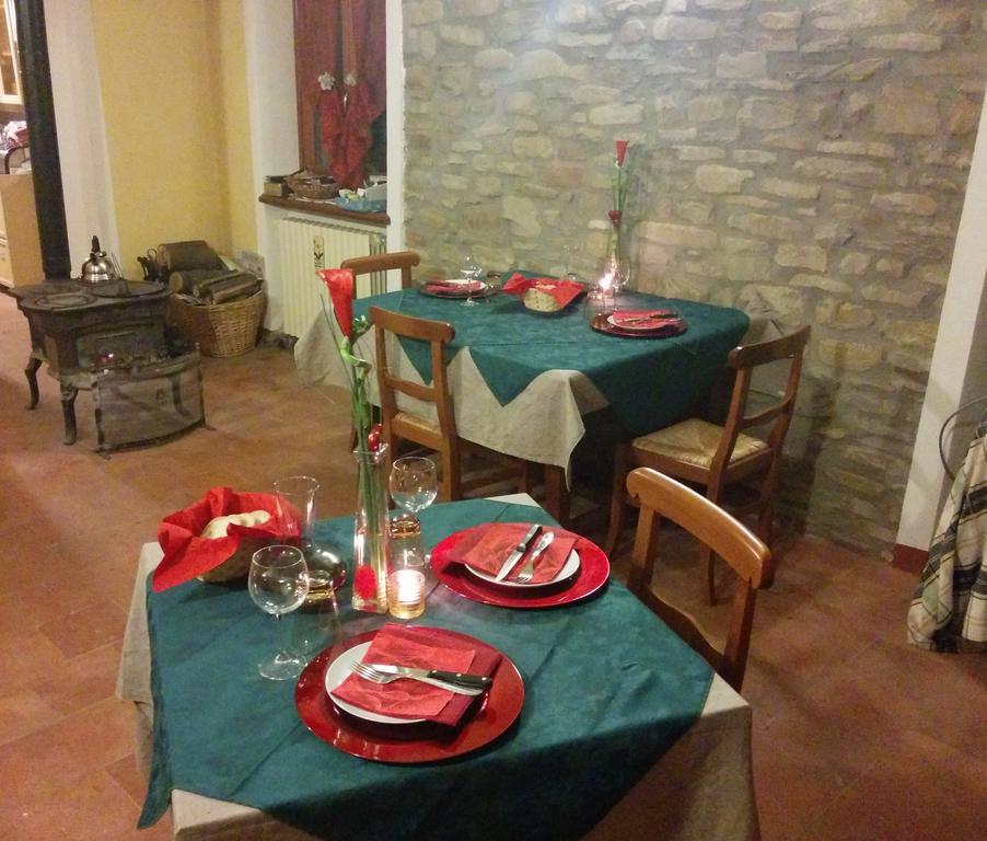 Il Grappolo In Langa Villa Monastero Bormida Exterior photo